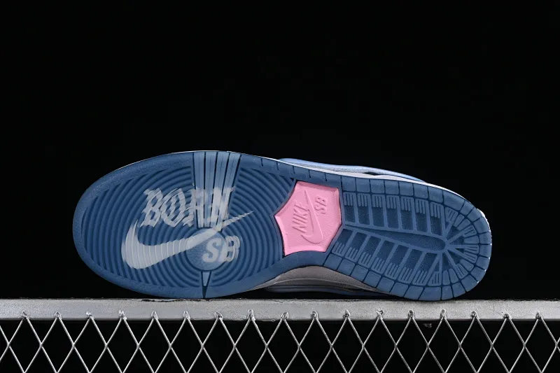 All Categories Nk SB Dunk Series Nk SB Dunk Low Low-top sneakers Foreign trade version Born x Raised x Nk SB Dunk American street style Joint model SB low-top sports and leisure sneakers FN7819-400